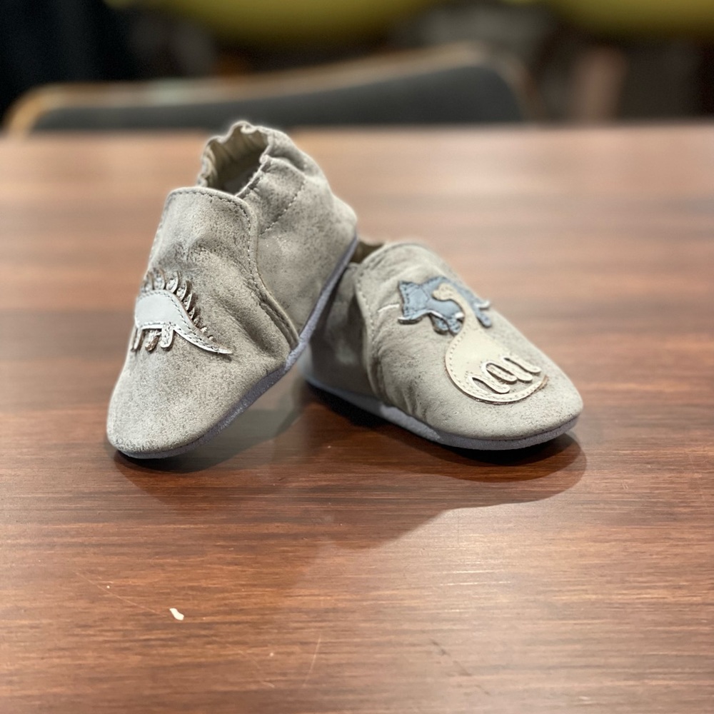 Robeez Dinosaur Booties 0-6m